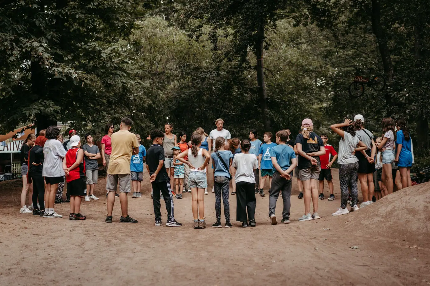 Kindergruppe im Knochengarten